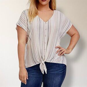 Torrid 2X Beige Pink Striped Crepe‎ Button Front Tie Hem Boho Cottagecore Blouse